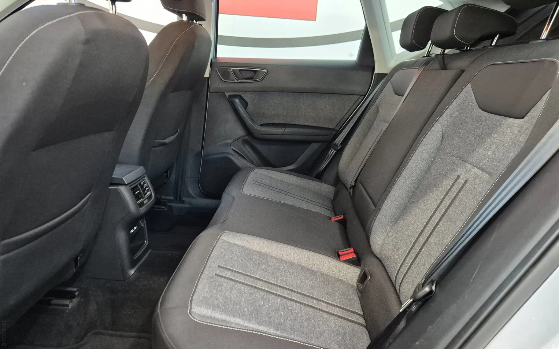 Notranja slika - Seat Ateca - 2.0 TDI Style DSG - 8