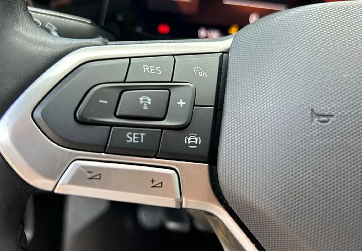 Zunanja slika - Volkswagen Golf - 2.0TDI BMT Style-RADAR-GRETJE VOLANA-GRETJE SEDEŽA - 12
