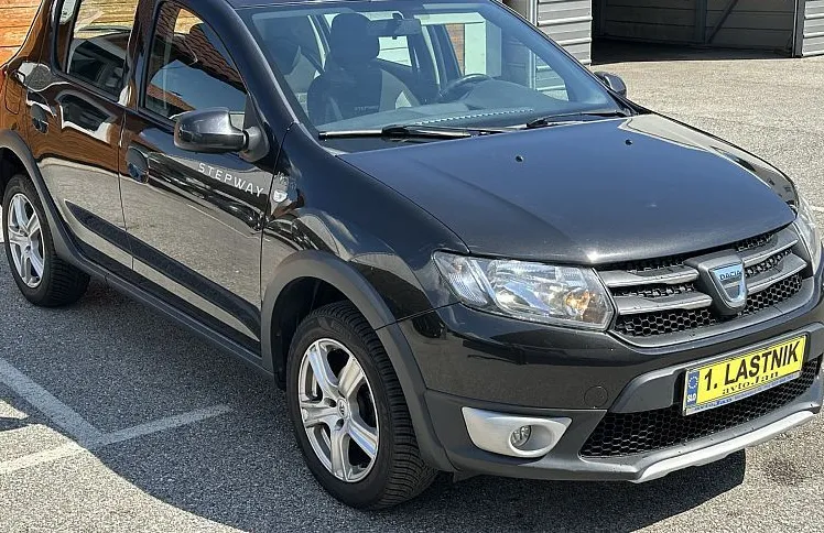 Zunanja slika - Dacia Sandero - 0.9 TCE STEPWAY PRESTIGE - 2