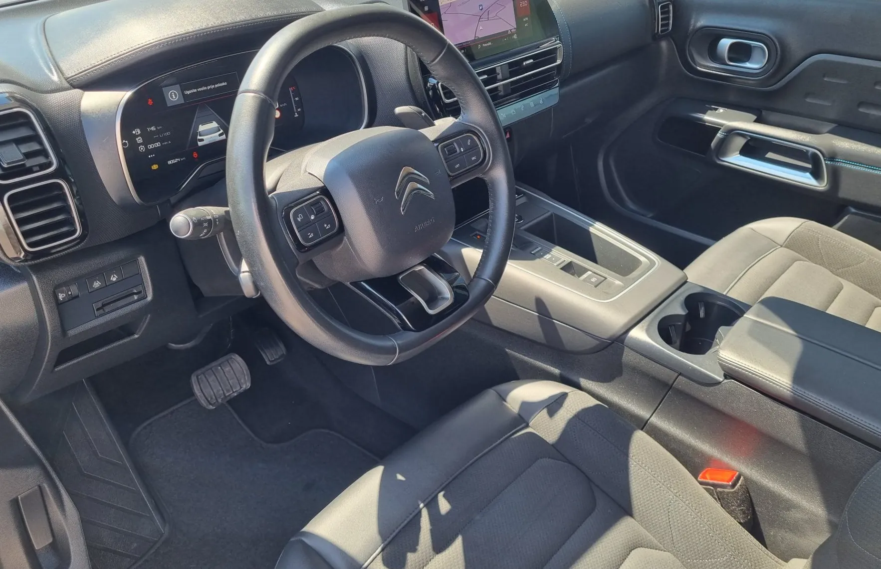 Zunanja slika - Citroën C5 Aircross - PureTech 130 C-Series Avtomatik - POTRJENA KNJIGA - 9