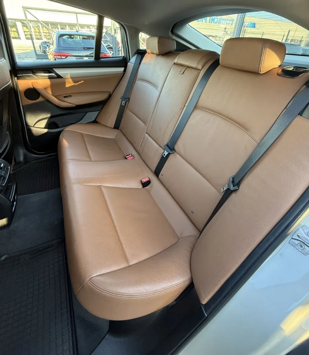 Zunanja slika - BMW X4 - serija :  xDrive20d LED Usnje ALU 18 Kljuka Navi BT - 16