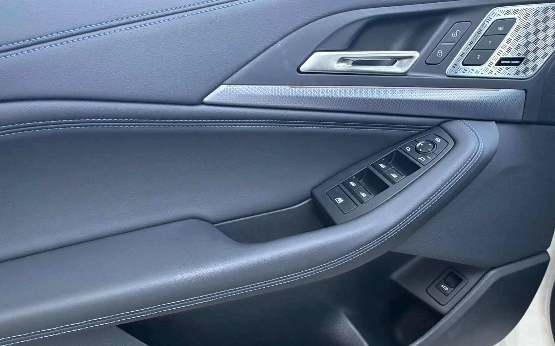 Zunanja slika - BMW Serija 2 - BMW 218i, 100KW M Sports package - 11