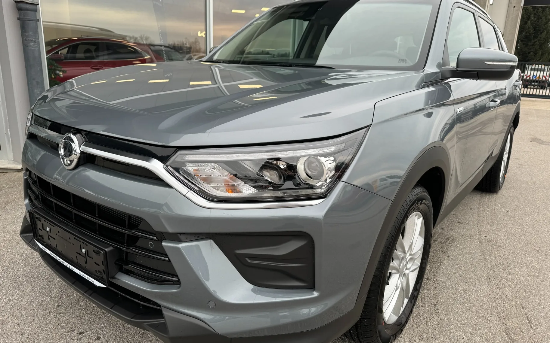 Zunanja slika - SsangYong Korando - 4x4 1,5 T-GDI Style - 1