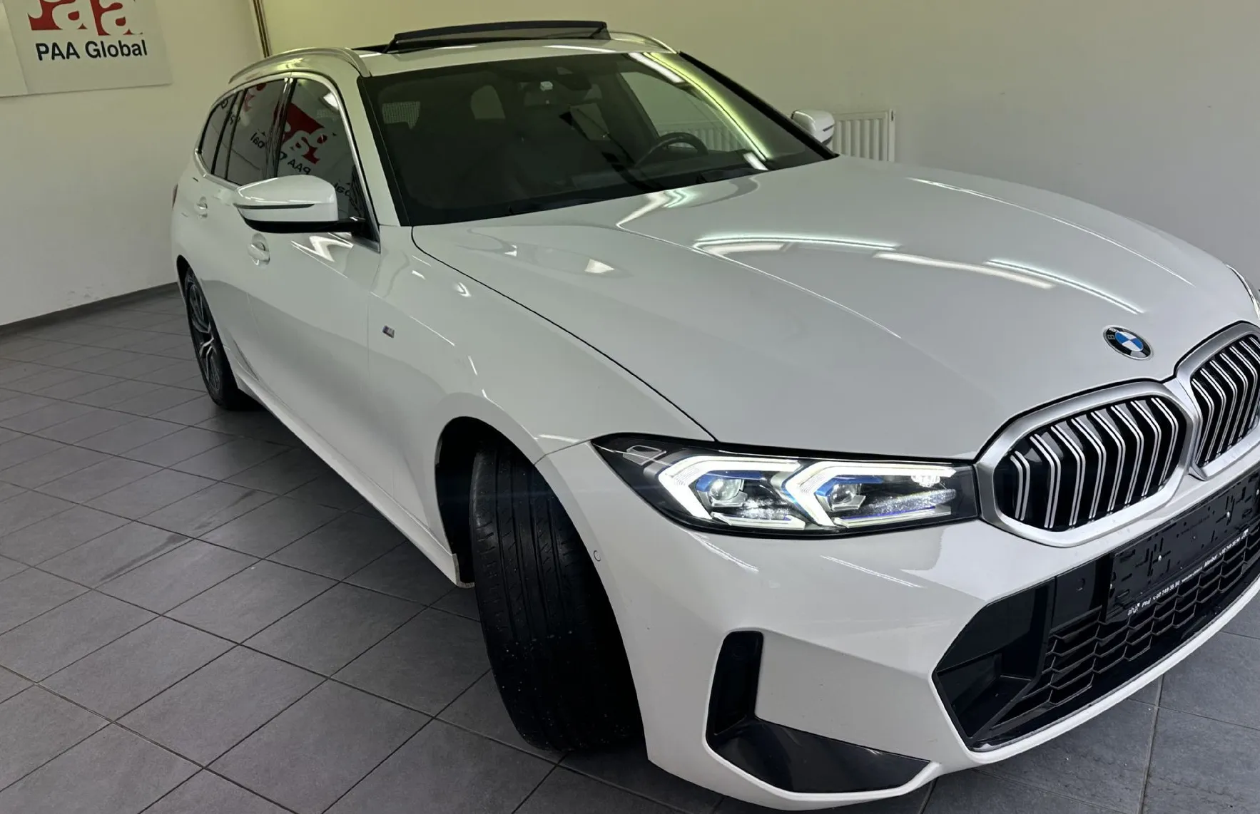 Zunanja slika - BMW Serija 3 - Touring: 330d Avt. M paket.KAMERA.USNJE.LED.SAMO 68.000 - 1