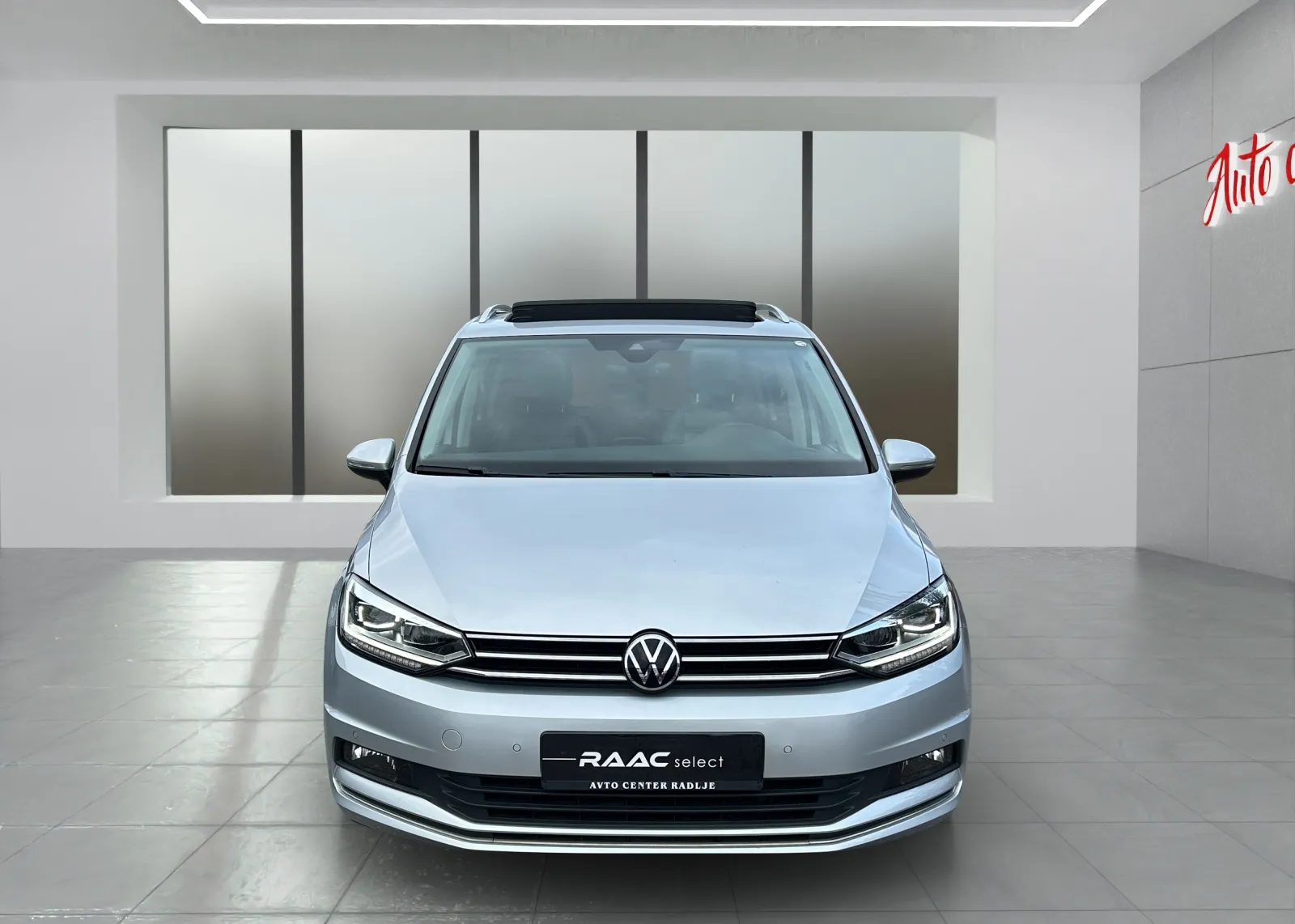 Zunanja slika - Volkswagen Touran - 2,0 TDI BMT Family DSG - 2