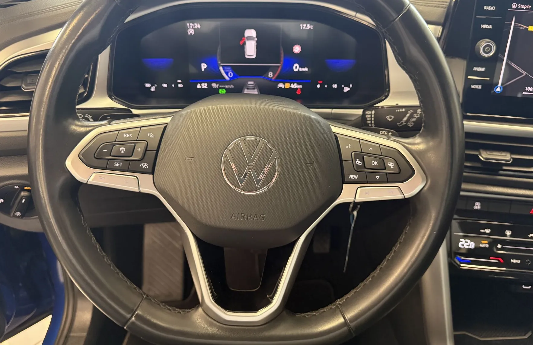 Zunanja slika - VW T-Roc - 1.5 TSI BMT Style DSG -1.LASTNIK-VIRTUAL-ACC- - 12