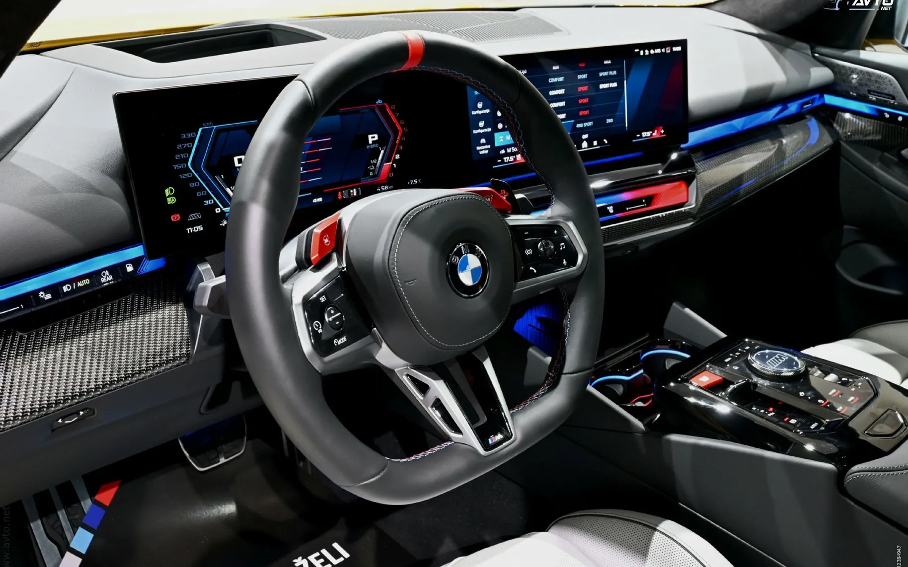 Notranja slika - BMW Serija 5 - BMW M5 AUT. - 16