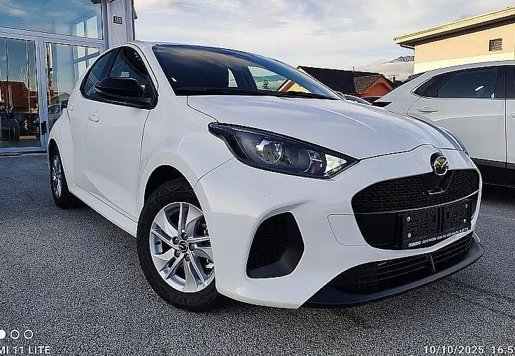 Zunanja slika - Mazda Mazda2 - 1.5 HEV Centre-Line E-CVT - 3