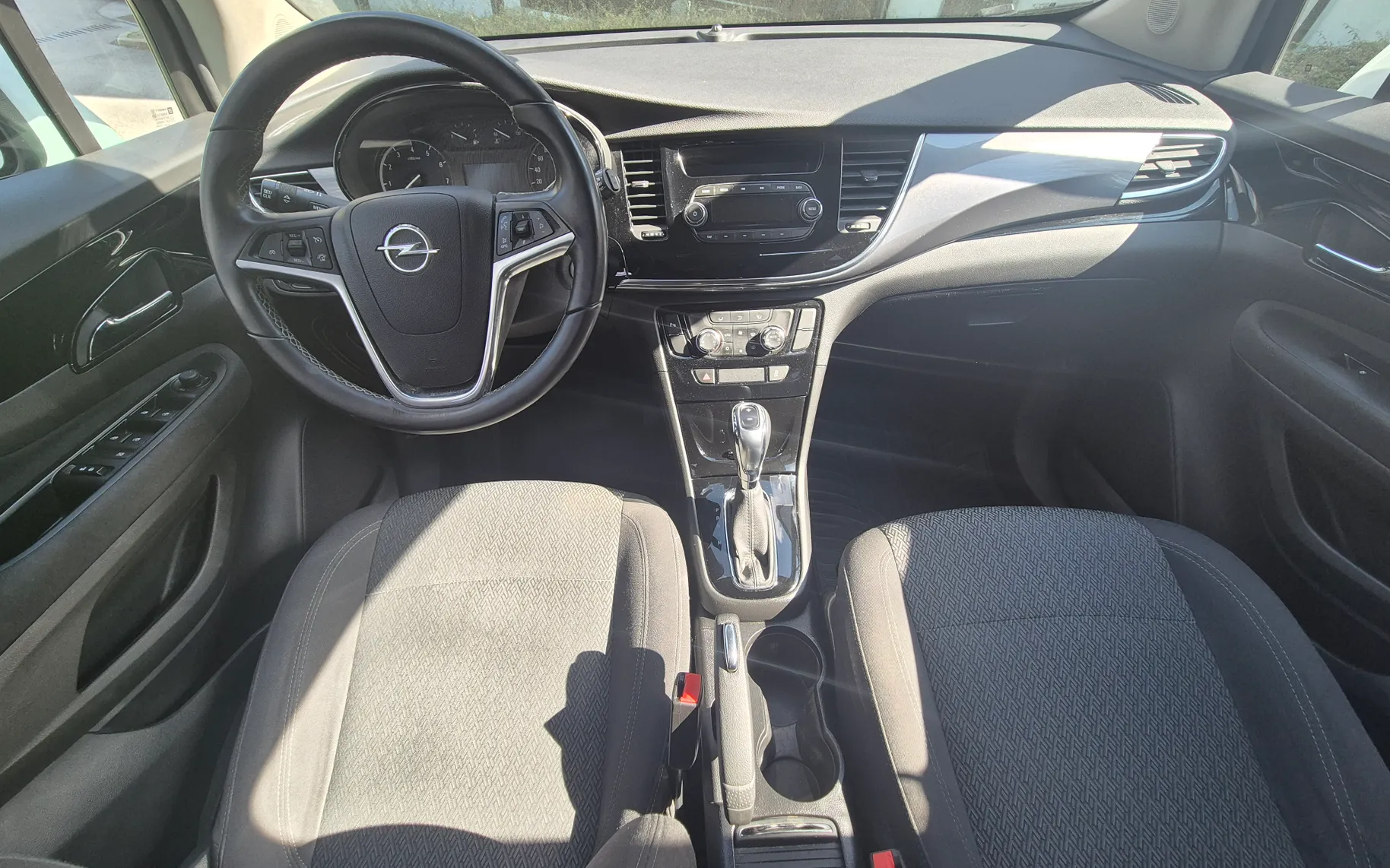 Zunanja slika - Opel Crossland X - Mokka X 1.4 ECOTEC TURBO 103KW ENJOY - 3