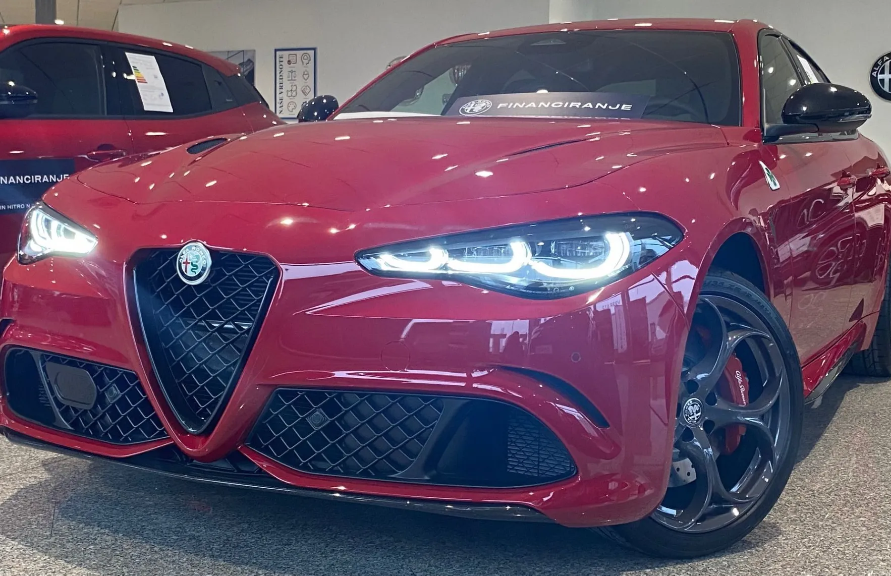 Zunanja slika - Alfa Romeo Giulia - 2.9 Turbo 520hp AT8 Quadrifoglio - 1