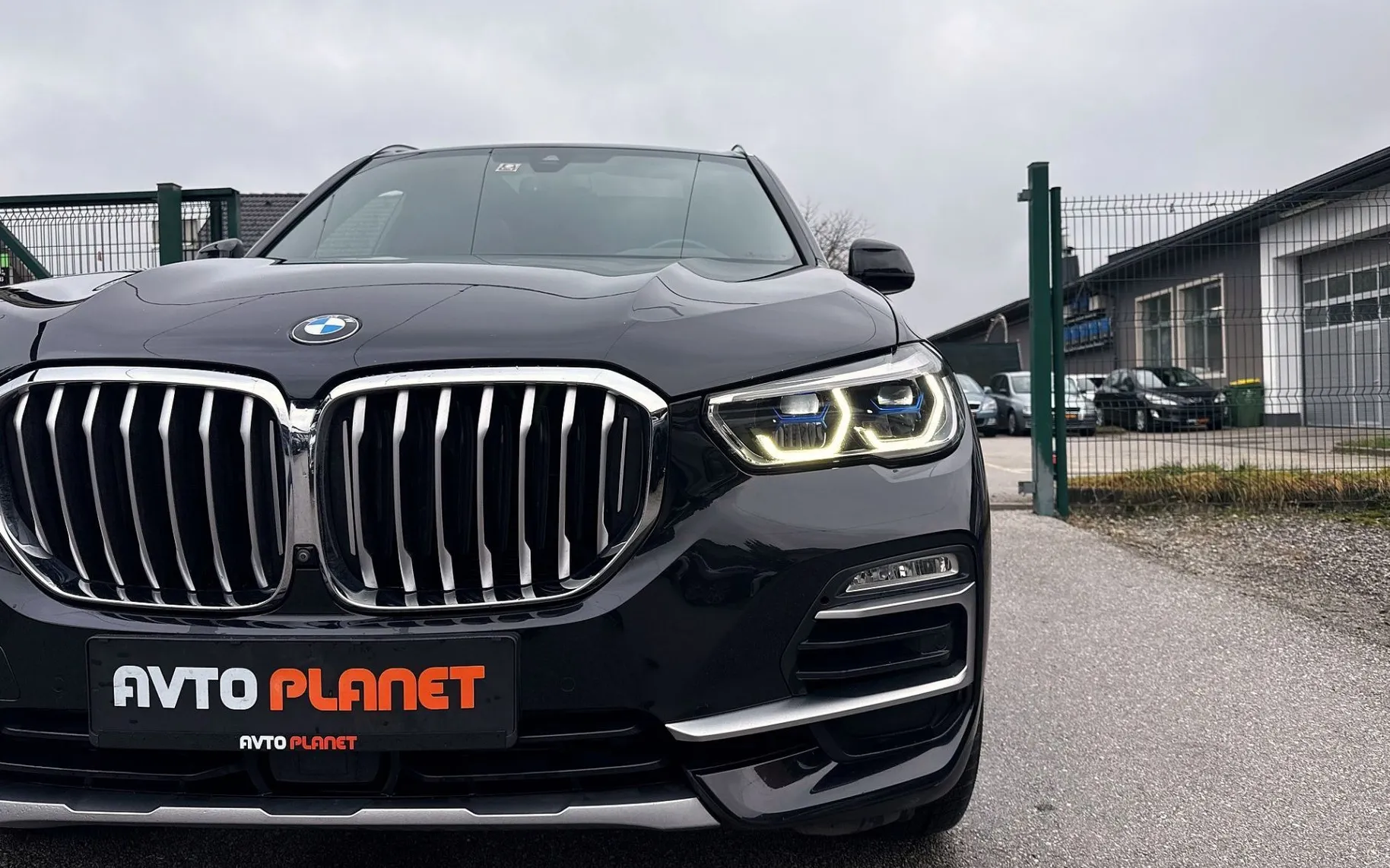 Zunanja slika - BMW X5 - serija : xDrive40i xLINE LASER ACC PANO HEADuP 360K - 10