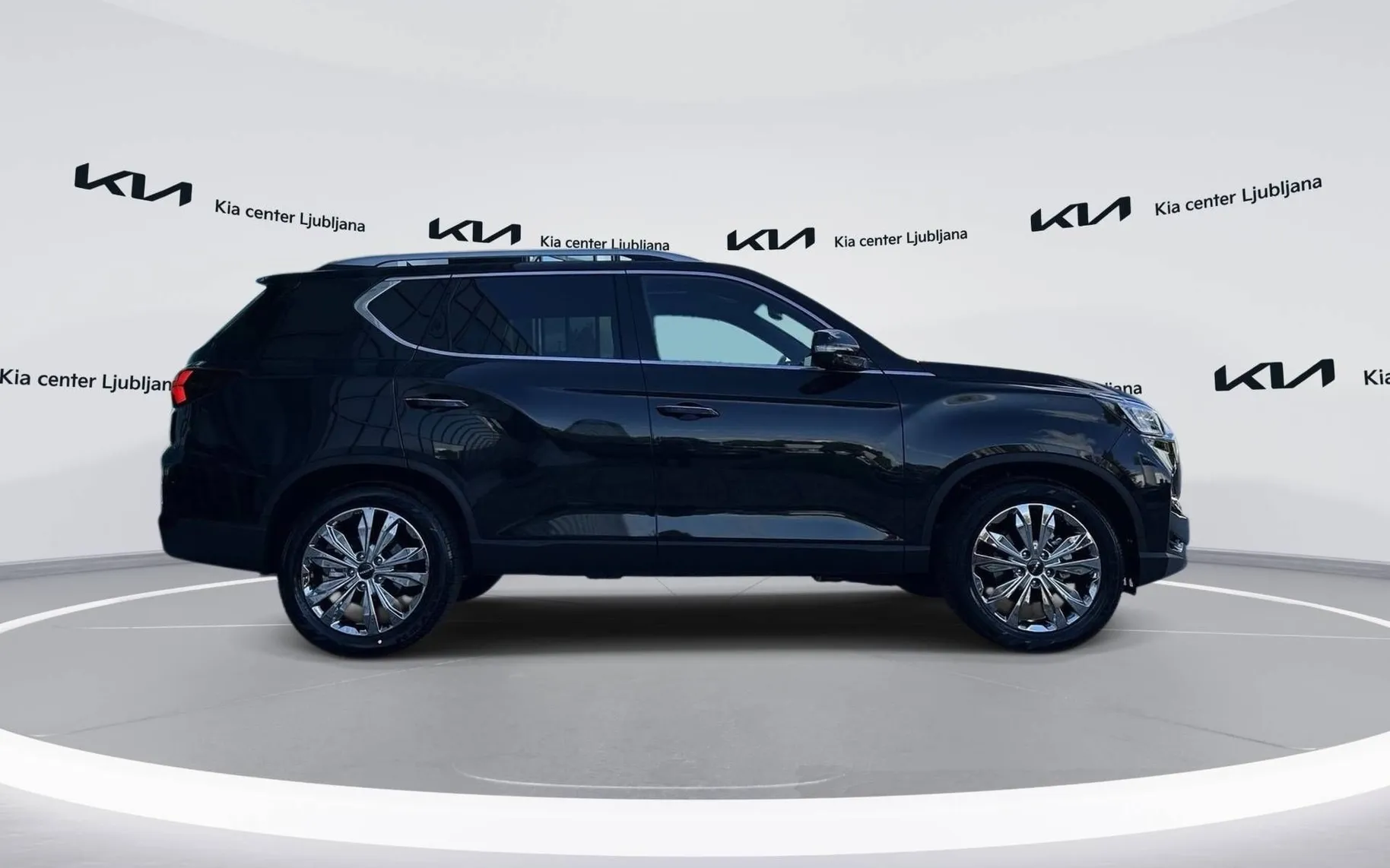 Zunanja slika - KG Mobility Rexton - 2.2 XDI LIMITED EXCL.PANO. 20 .4x4 A T - 4