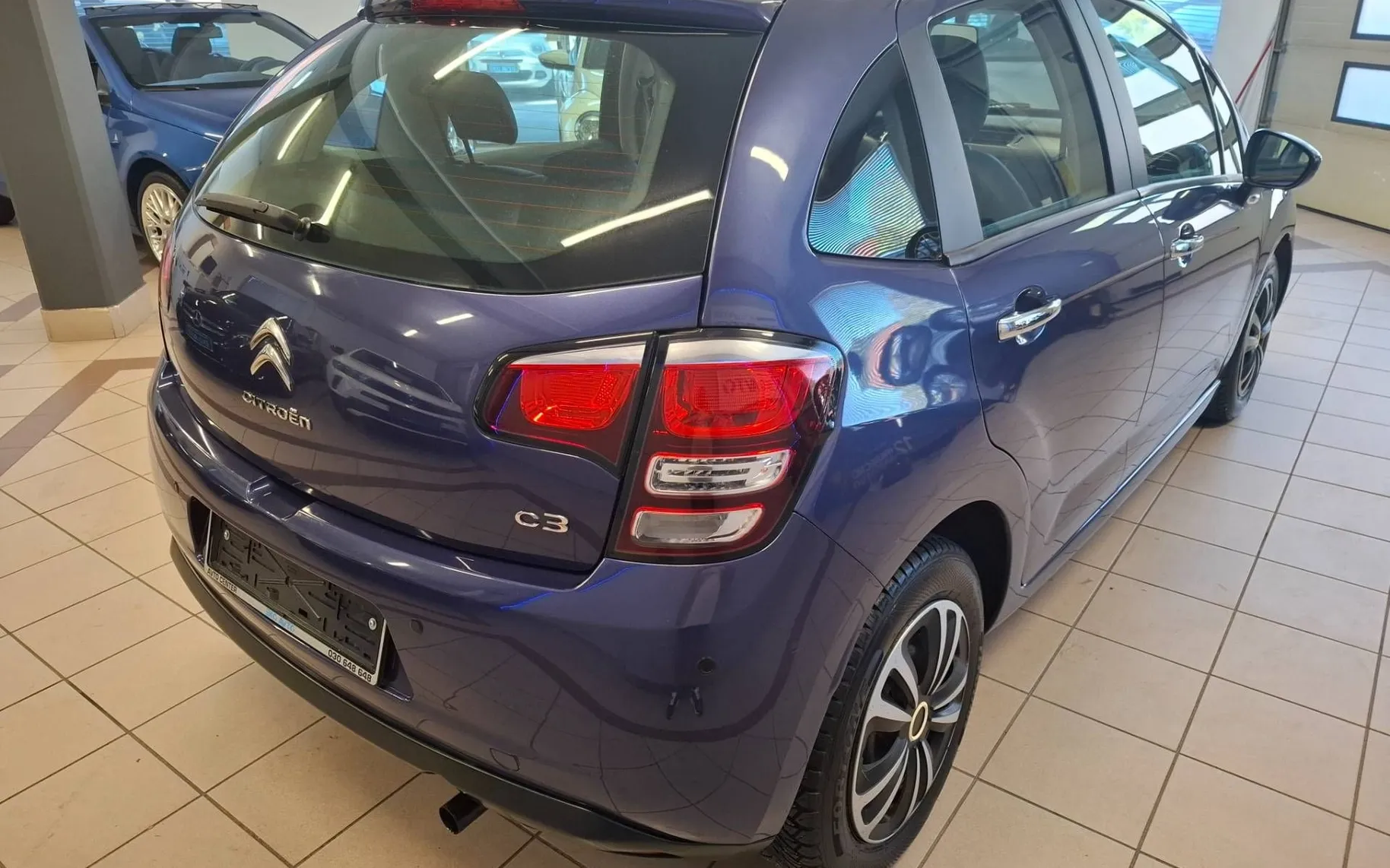 Zunanja slika - Citroën C3 - 1.0 VTi PureTech Attraction SAMO 98000KM-KOT NOV - 4