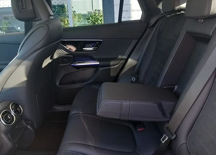 Zunanja slika - Mercedes-Benz GLC-Razred - GLC coupe GLC 200 4MATIC AMG line. Pano. Slovenski - 9