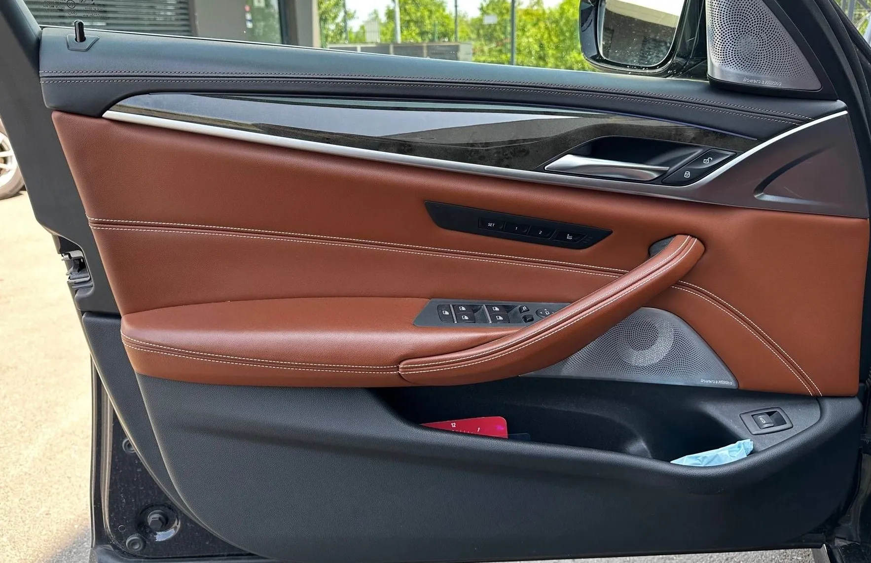 Zunanja slika - BMW Serija 5 - Touring: 530d M PAKET LED NAVI PDC KAMERA PANO RADAR TOP - 13