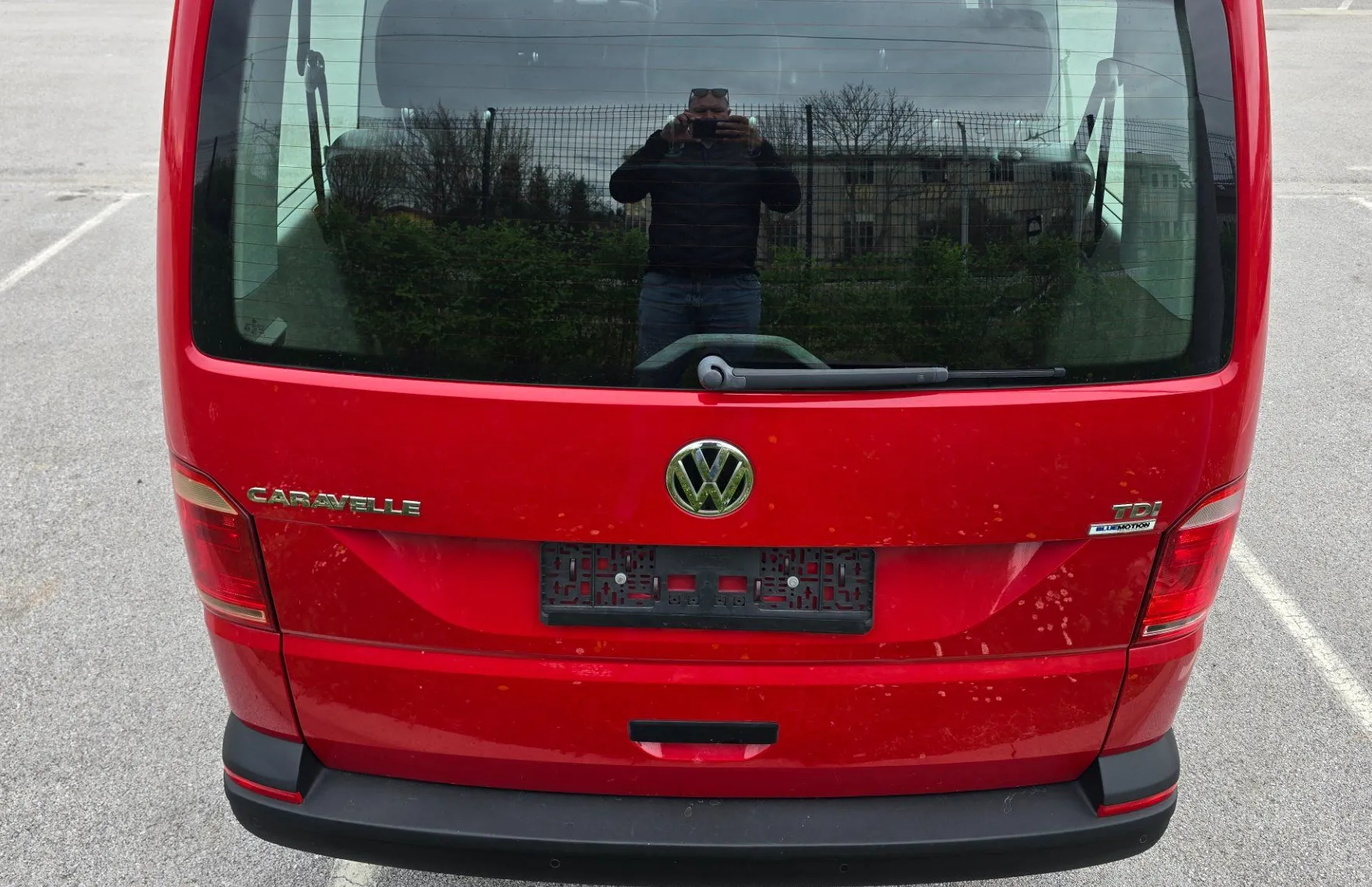 Zunanja slika - Volkswagen Caravelle - 2.0 TDI KMR 8+1 PORAČUN DDV - 5