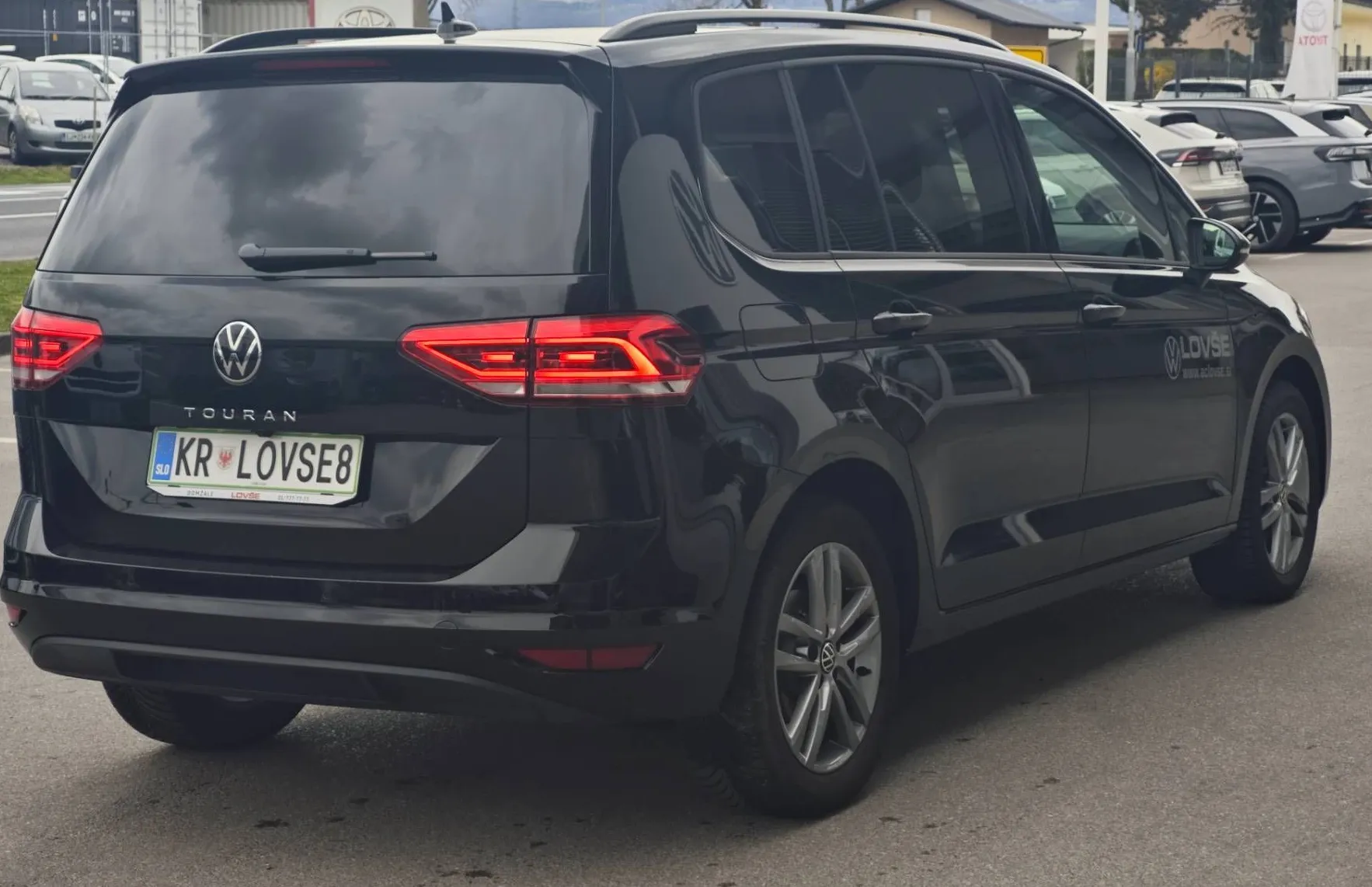 Zunanja slika - Volkswagen Touran - 2.0 TDI 4 ALL |PANORAMA|NAVI|FULL LED| - 7