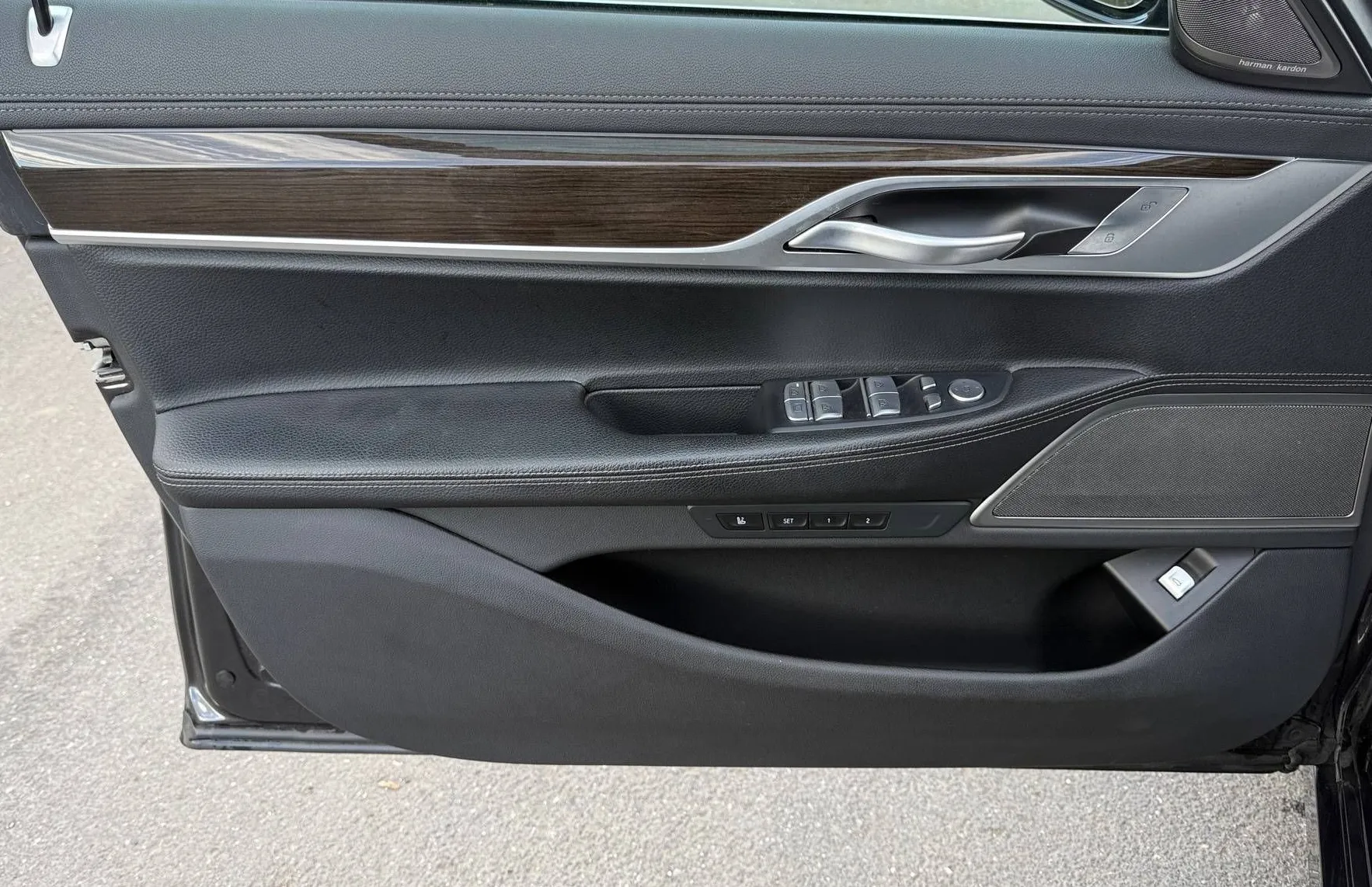 Zunanja slika - BMW Serija 7 - : 730d SPORT SOFT CLOSE 20 COL ZRAČNO PANO - 13