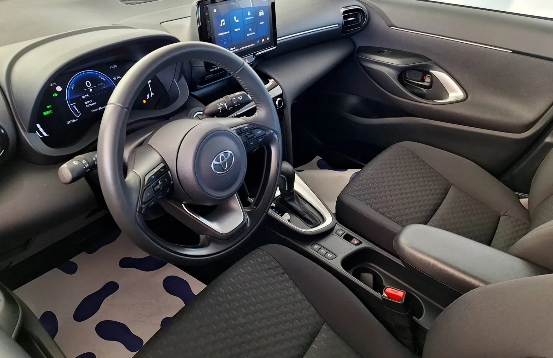 Zunanja slika - Toyota Yaris Cross - Hybrid 1.5 VVT-i Cool•Slovensko vozilo•1.lastnik• - 9