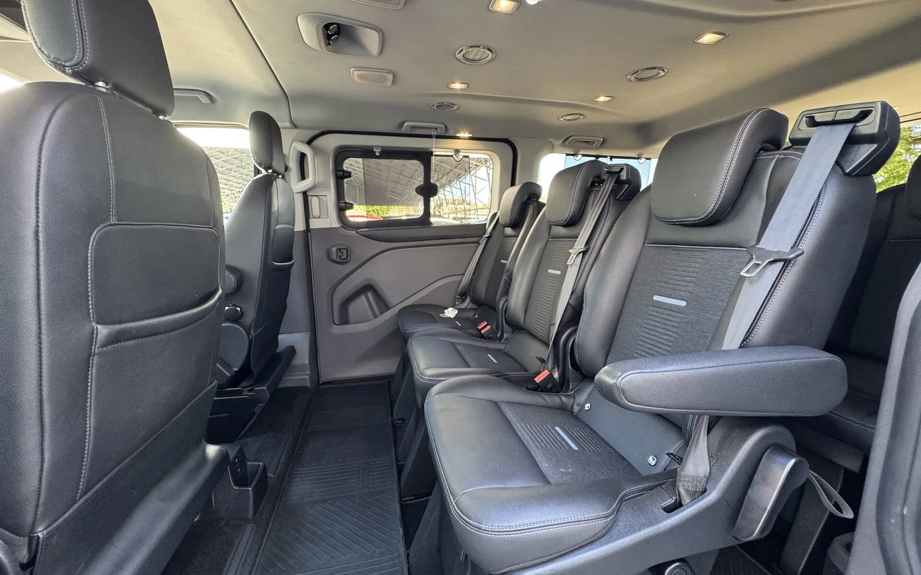 Zunanja slika - Ford Tourneo Custom - ACTIVE 2.0 TDCI 170KM AVTOMATIK L2H1 SLO 1.LASTNI - 9
