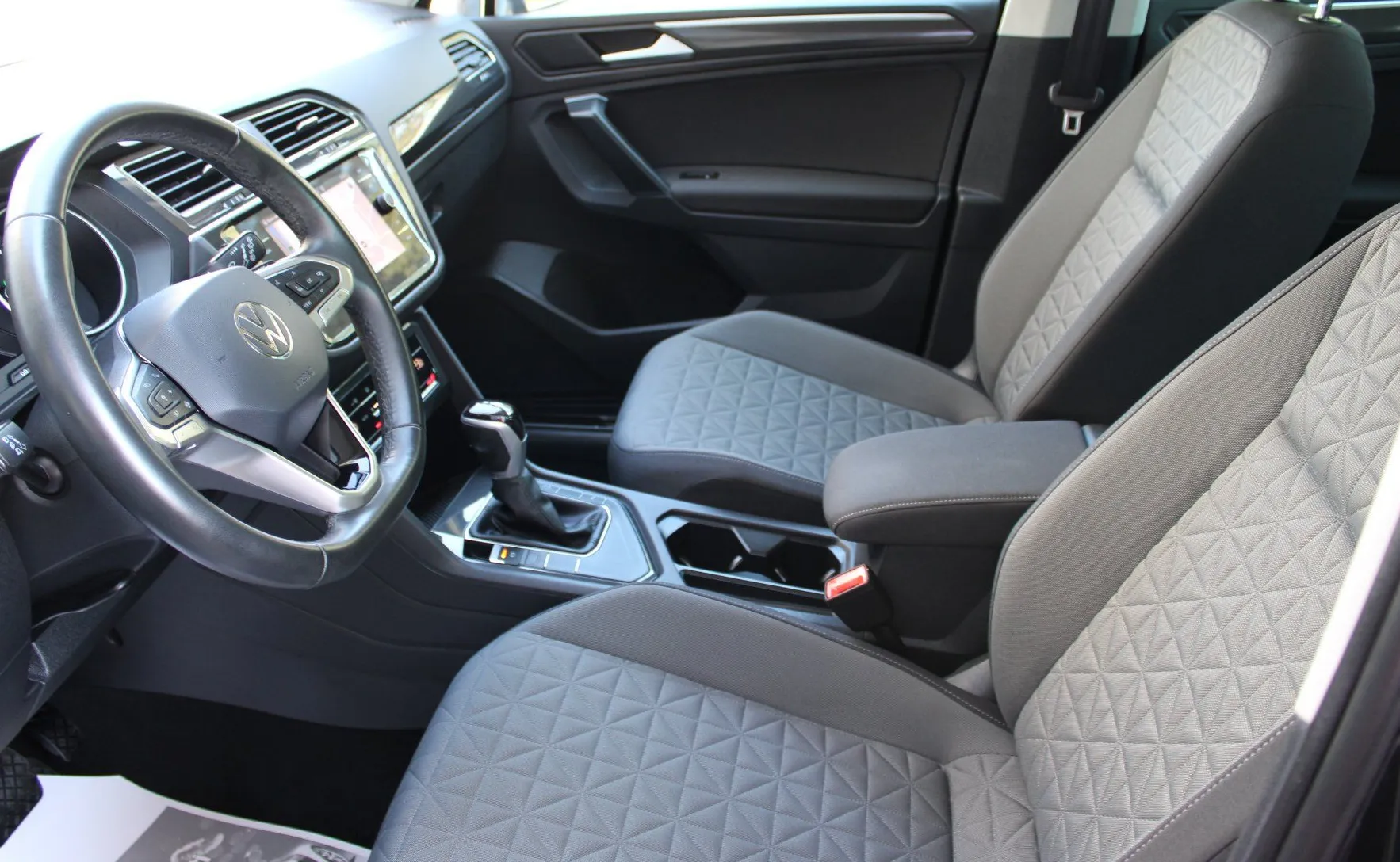 Zunanja slika - Volkswagen Tiguan - 2.0 TDI BMT Life DSG - 12