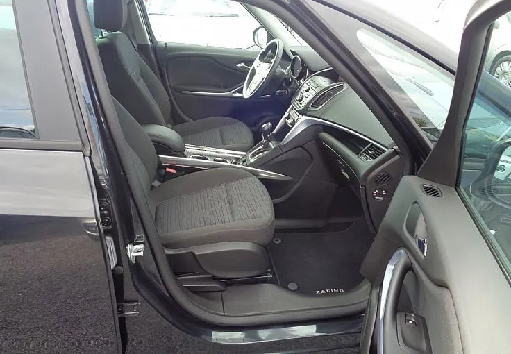 Zunanja slika - Opel Zafira - 2.0 CDTi 130hp AUTOMATIC-NAVI-GRETJE SEDEŽEV - 7