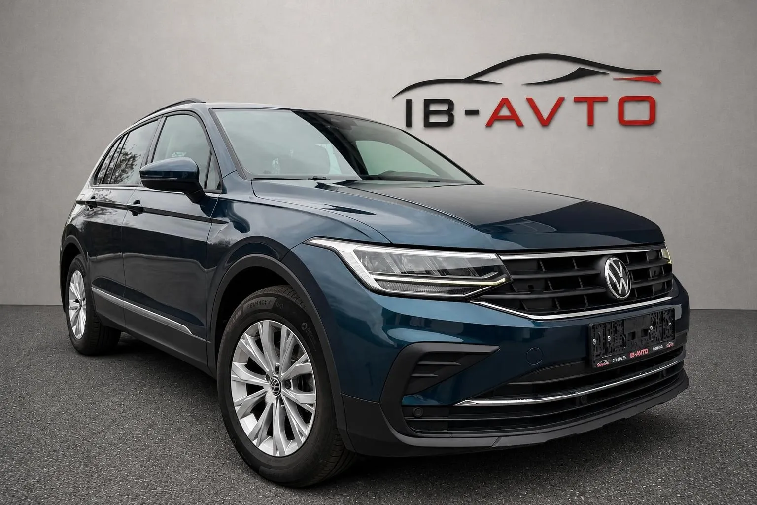 Zunanja slika - Volkswagen Tiguan - 2.0 TDI   DSG  ALU LED PDC NOVI MODEL - 2