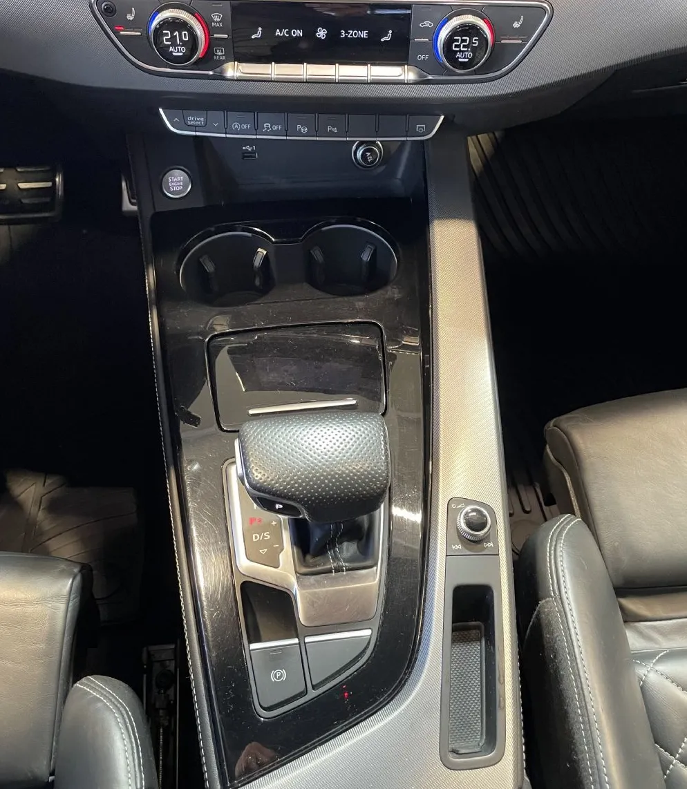 Zunanja slika - Audi A4 - Avant 45TDI-3XSLINE-QUATTRO-MATRIX-360KAM-RADAR-KEYLESS - 15