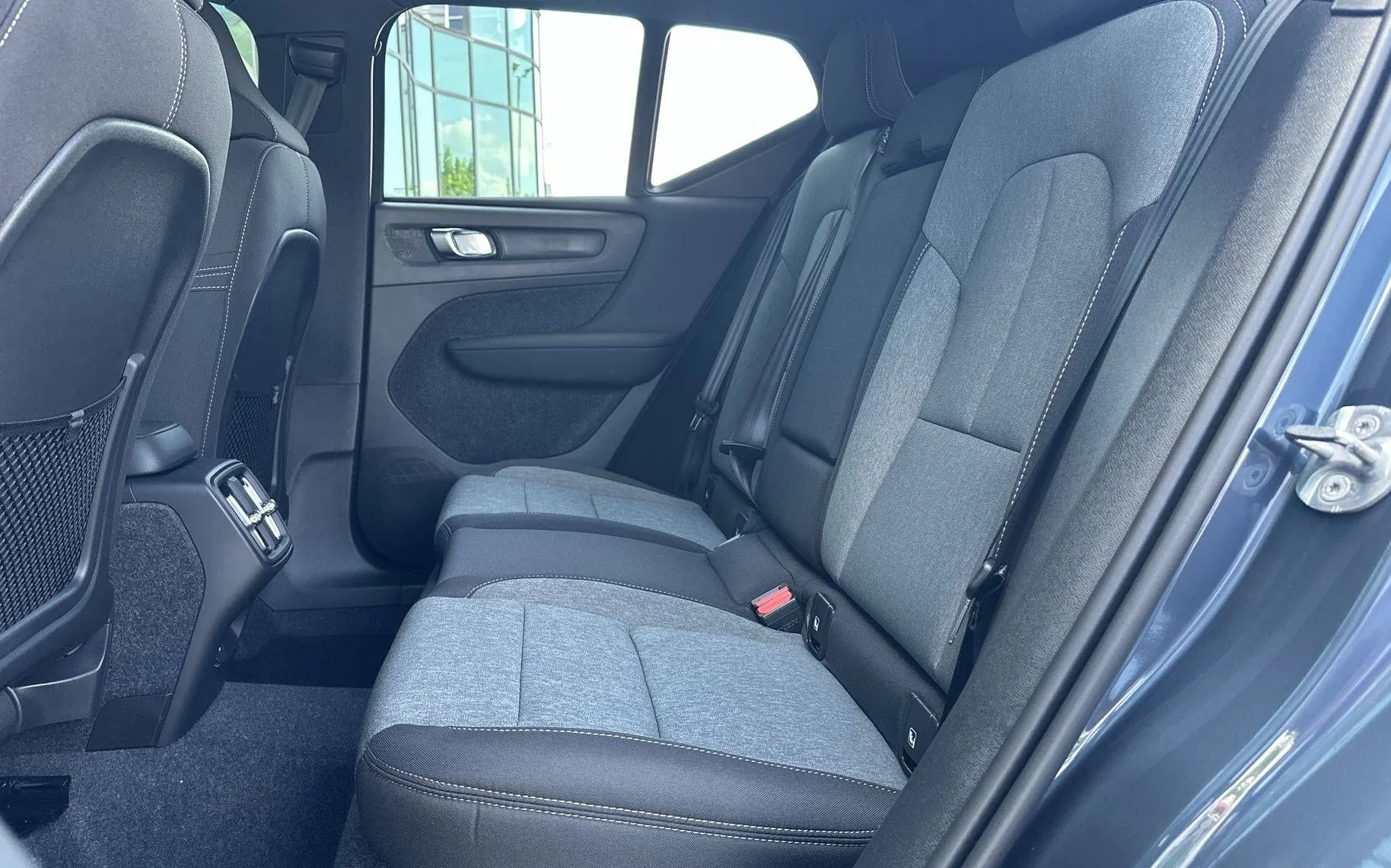 Zunanja slika - Volvo XC40 - B3P Core Avt. - 11