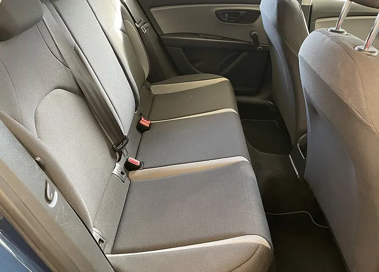 Zunanja slika - Seat Leon - 1.2 TSI Reference °VELIKI SERVIS°RADIO NA DOTIK° - 10