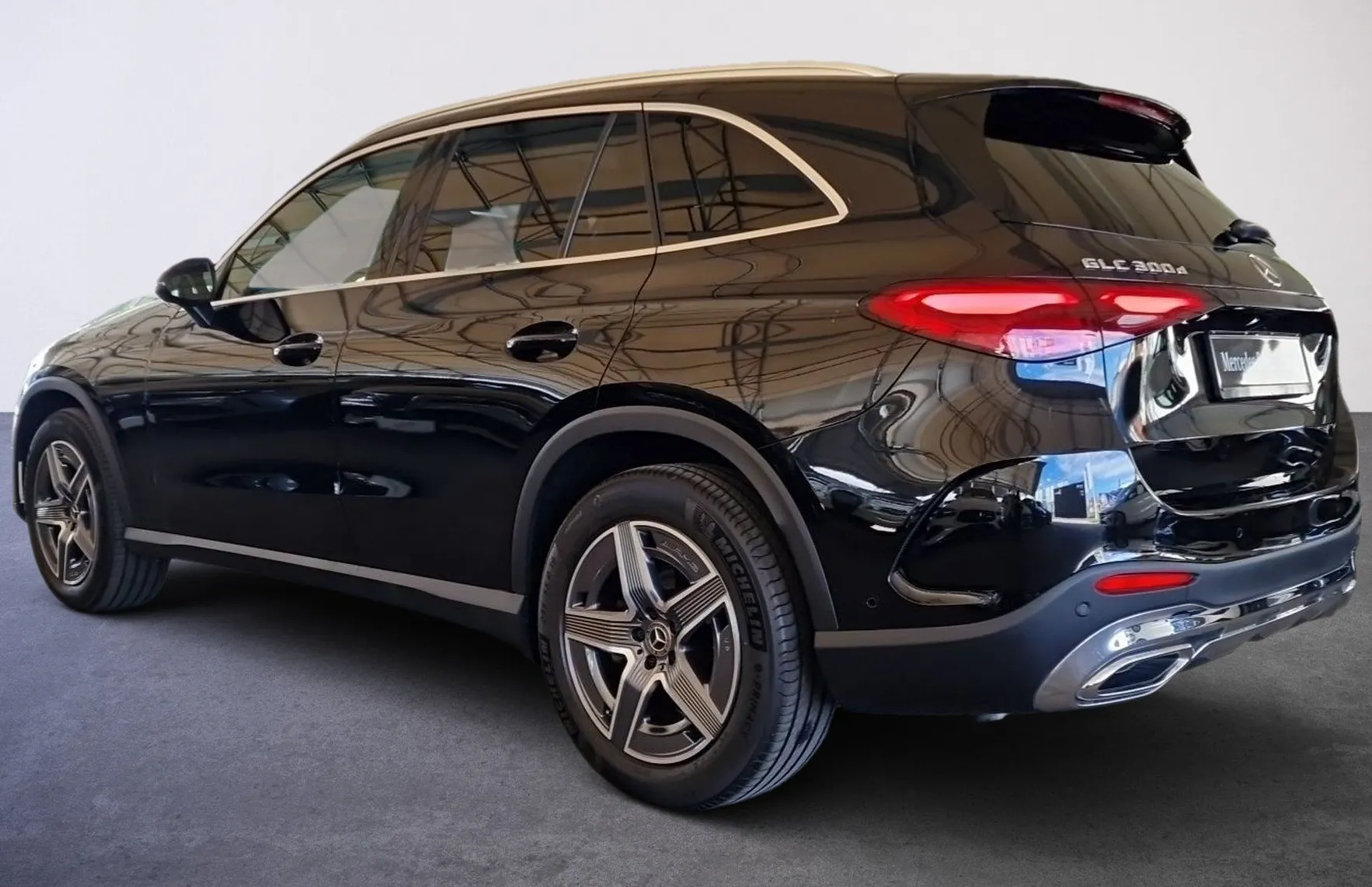 Zunanja slika - Mercedes-Benz GLC-Razred - GLC 300 d 4MATIC AMG Line - 4