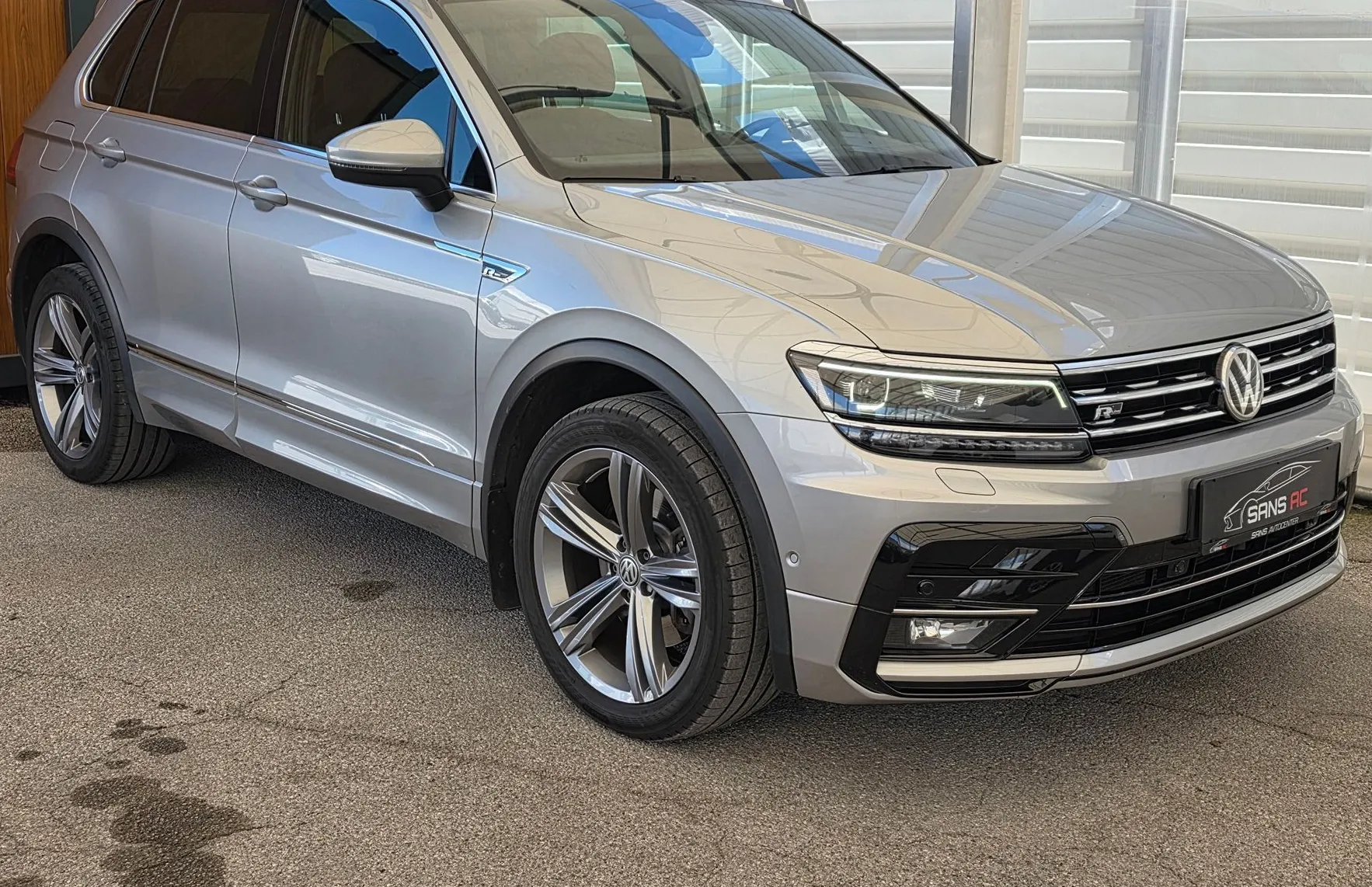 Zunanja slika - VW Tiguan Allspace - 4motion 2.0 TDI R-Line - VIRTUAL - WEBASTO- KLJUK - 1