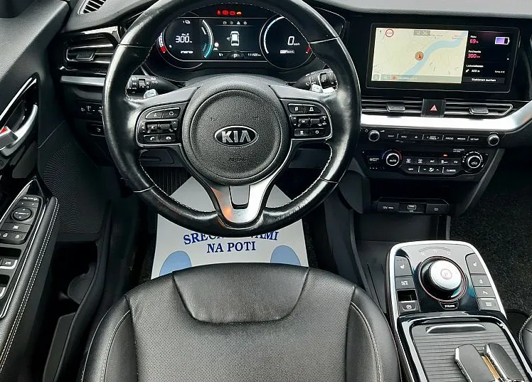 Zunanja slika - KIA Niro - EV 150 KW  204 KM  Motion 64kWh+1.LAST+SLO - 8
