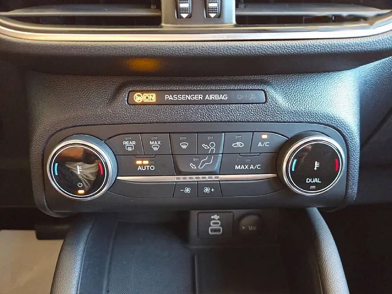 Zunanja slika - Ford Kuga - 2.5 Duratec FHEV Titanium CVT KAMERA KEYLESS - 17