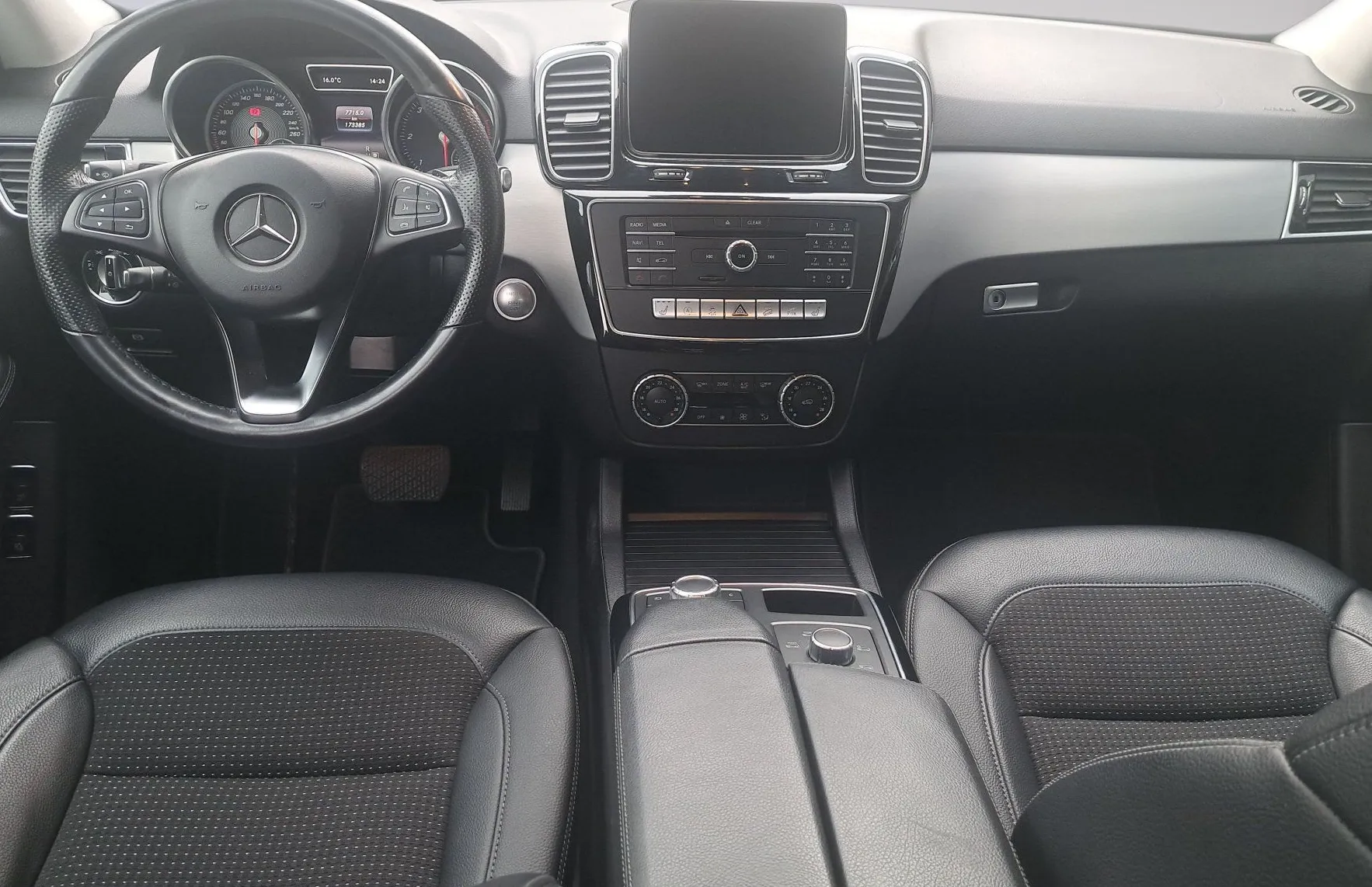 Zunanja slika - Mercedes-Benz GLE-Razred - GLE 350 d 4MATIC Avt. - 10