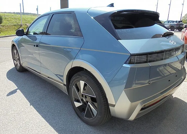 Zunanja slika - Hyundai Ioniq 5 - FL PREMIUM 84kWh˘˘ toplotna.črp.°° el.kljuke°° - 2