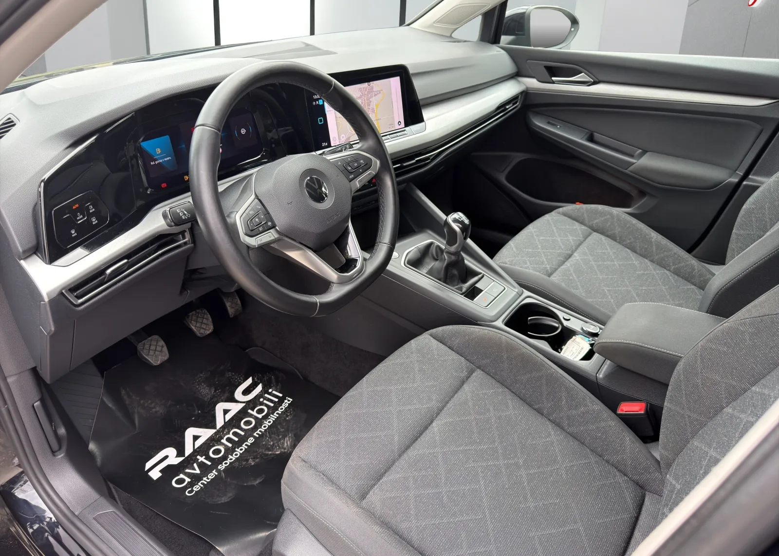 Zunanja slika - Volkswagen Golf - 1,5 TSI - 6