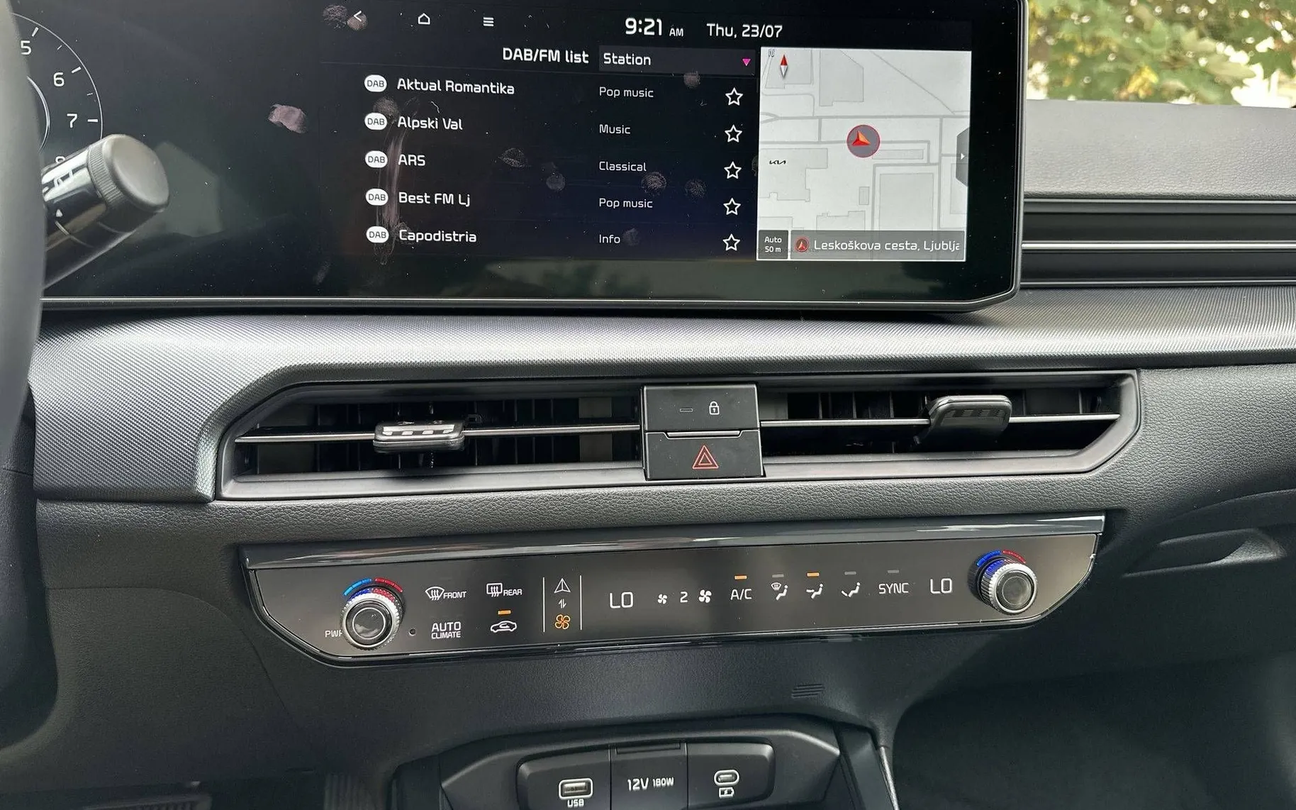 Notranja slika - KIA XCeed - 1.6 T-GDI EX-Line 7 DCT - 16
