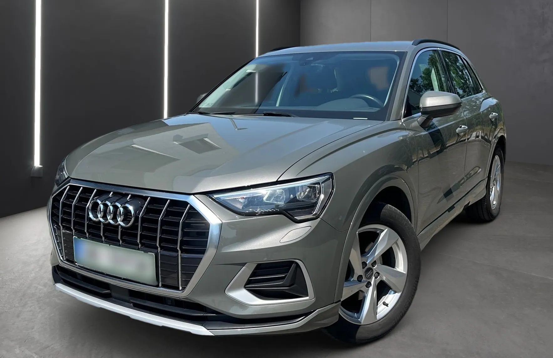Zunanja slika - Audi Q3 - 35 TFSI S tronic FULL LED NAVI WEBASTO LANE A PD - 1