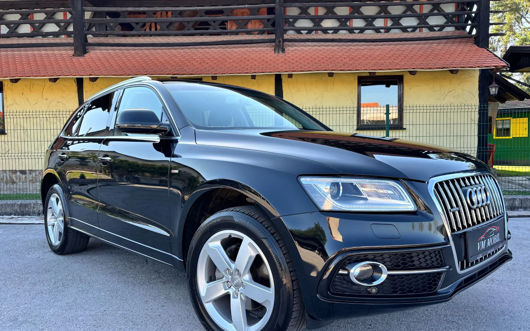 Zunanja slika - Audi Q5 - 2.0 TDI QUATTRO - 2