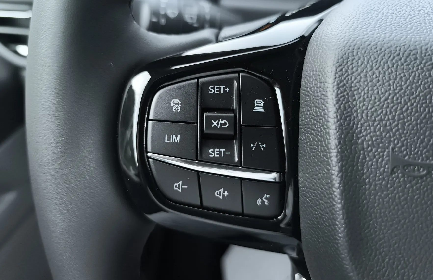 Zunanja slika - Ford Tourneo - Custom 4x4  2.0 TDCi L2Titanium X A8-VK-ZALOGA-AKCIJA - 20