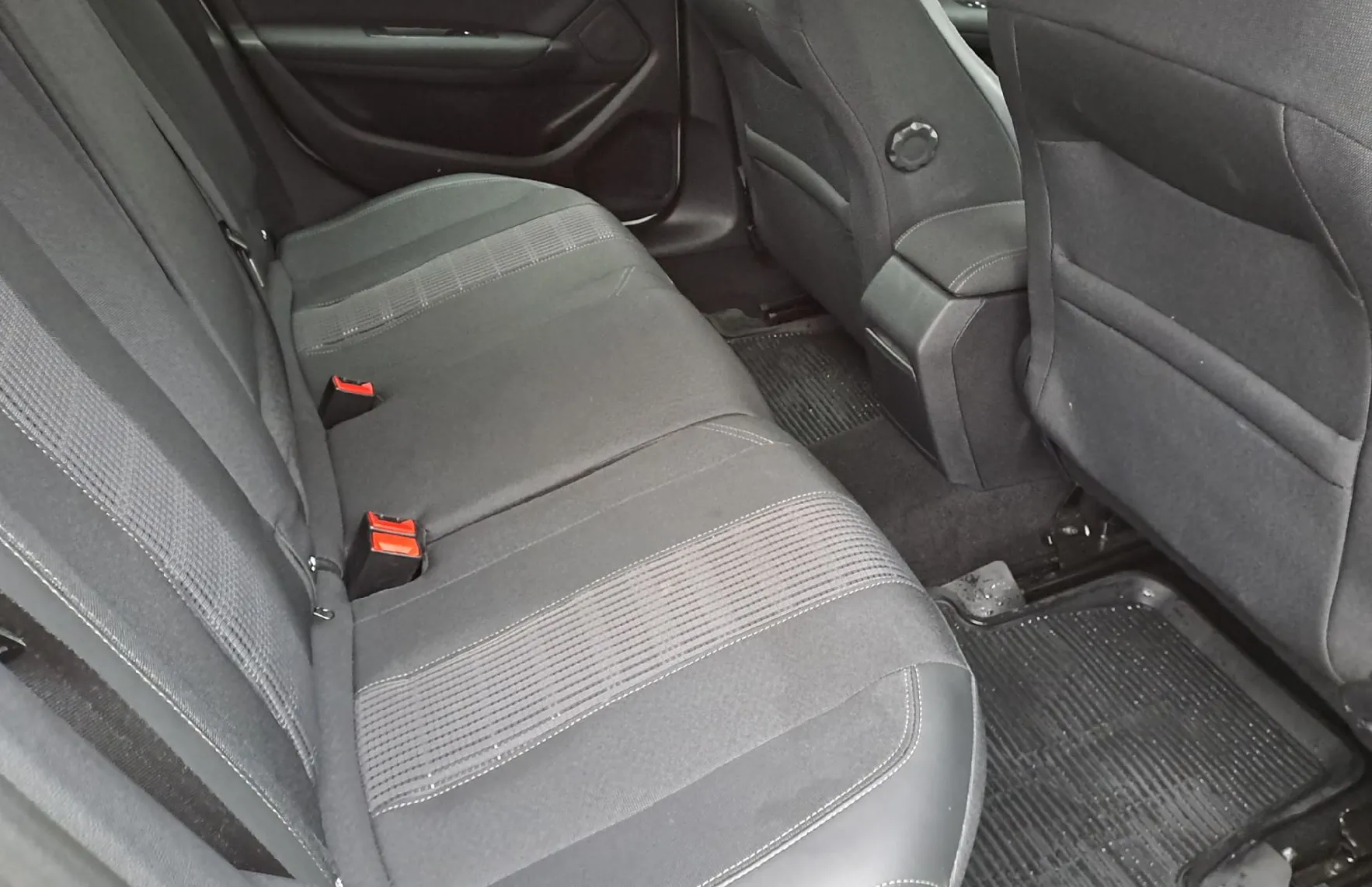 Zunanja slika - Peugeot 308 - SW 1.5 BlueHDi 130 S S Allure - 9