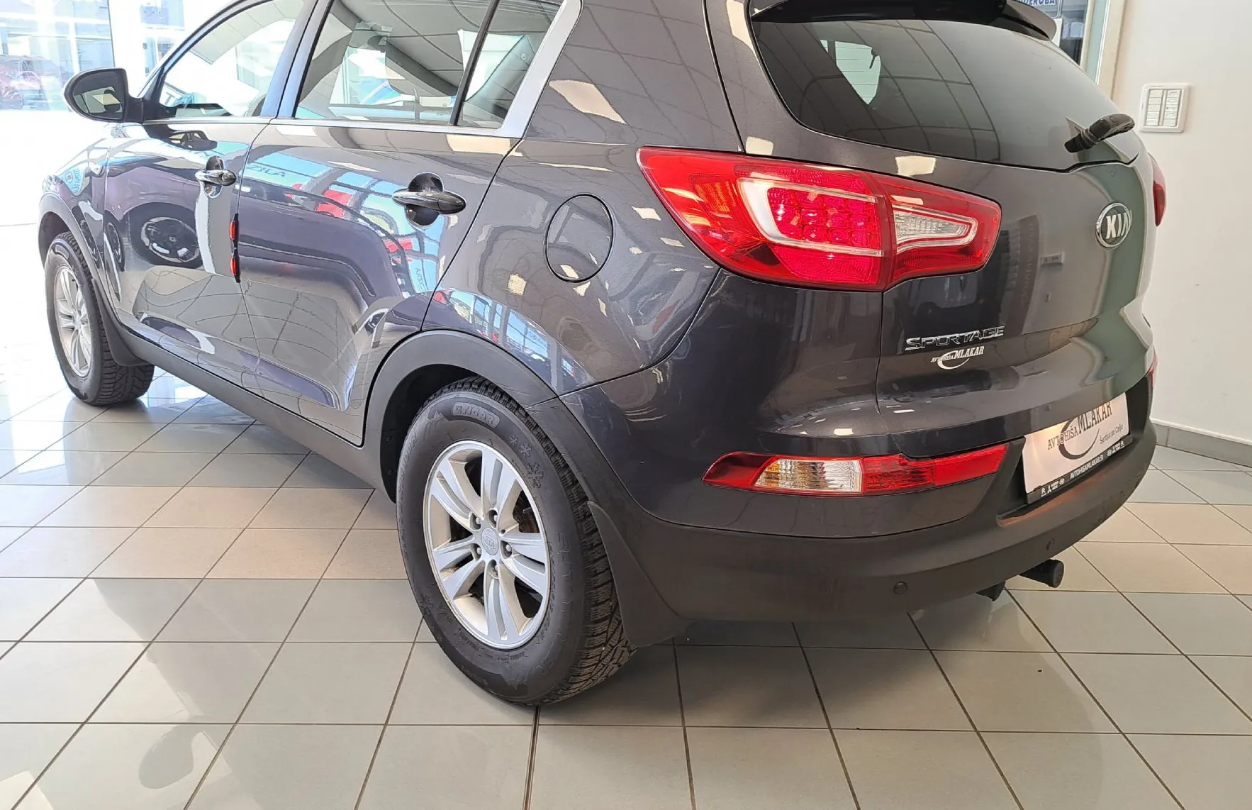Zunanja slika - KIA Sportage - 2.0 bencinski 120kW Urban-HITRI KREDIT-ODLIČEN- - 3