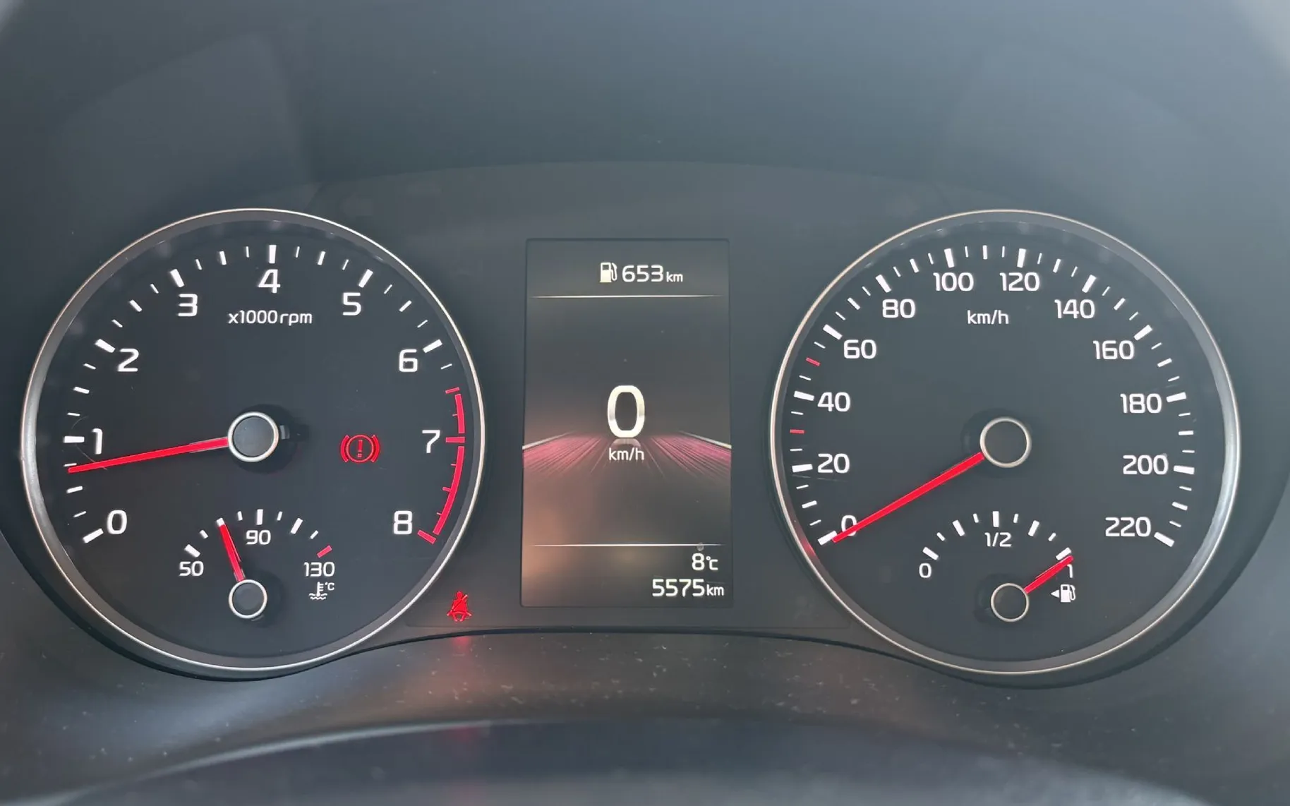 Zunanja slika - KIA Stonic - 1.2 DPI 57.9 kW  79 KM  LX Urban+ M T - 11