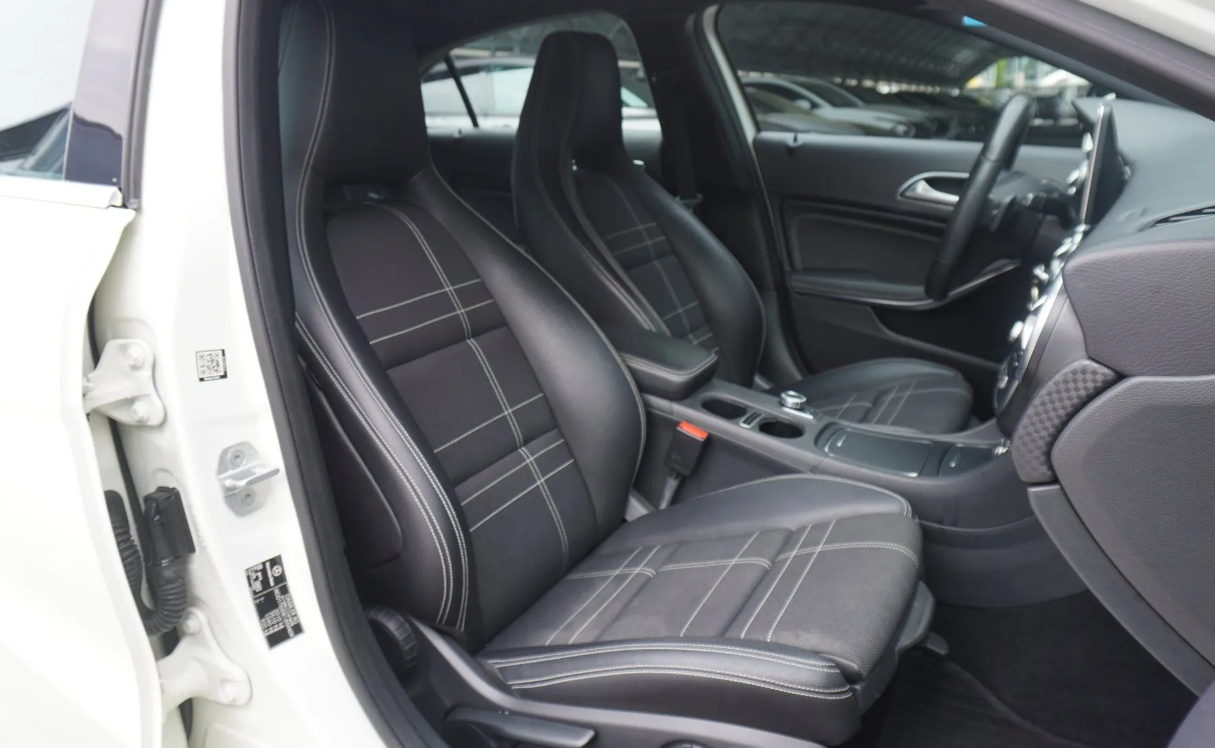 Zunanja slika - Mercedes-Benz A-Razred - A 200 d Urban - 11