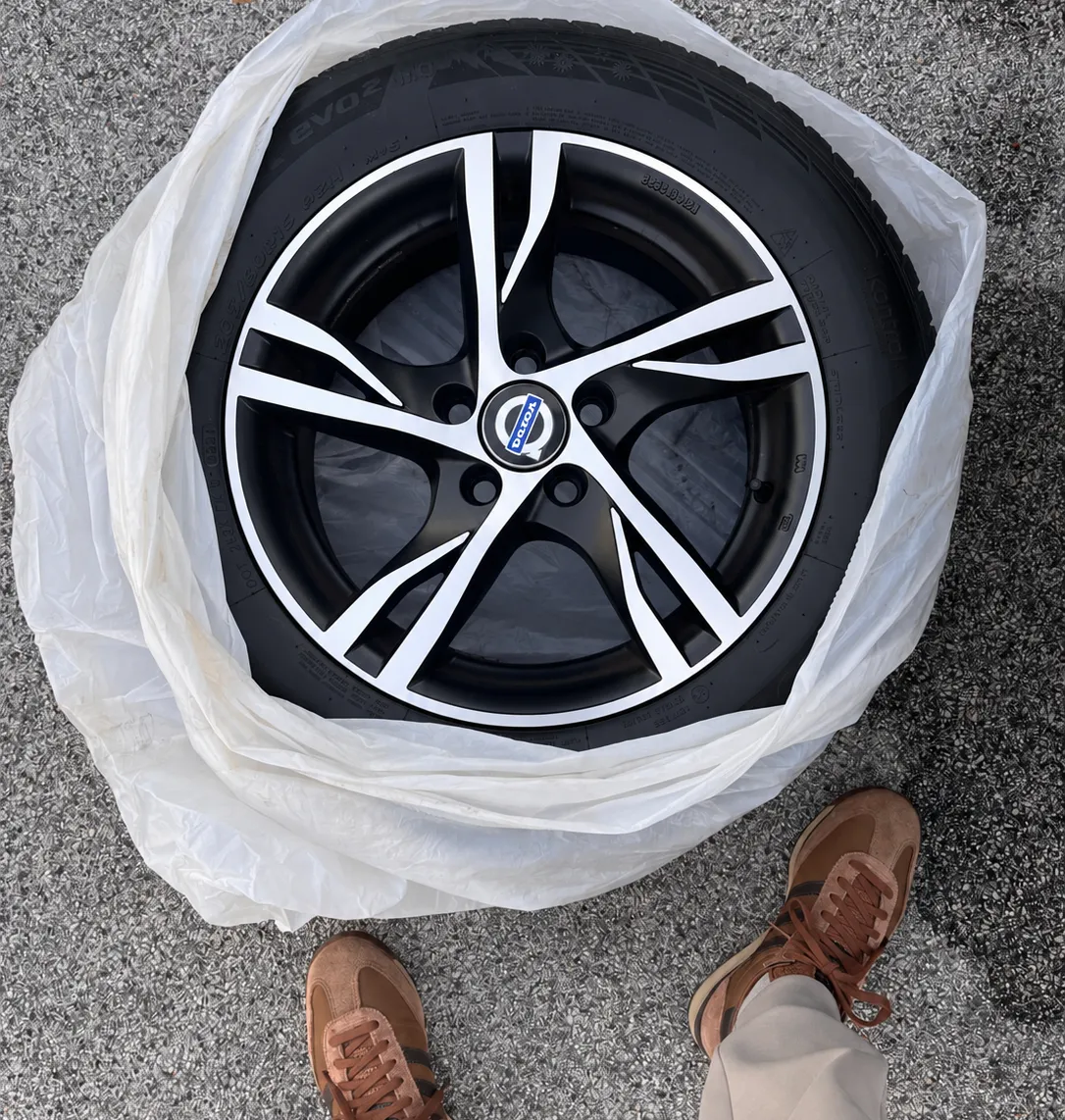 Motor in tehnologija - Volvo V40 - Cross Country D3 Geartronic Momentum  - Översta Edition - 11