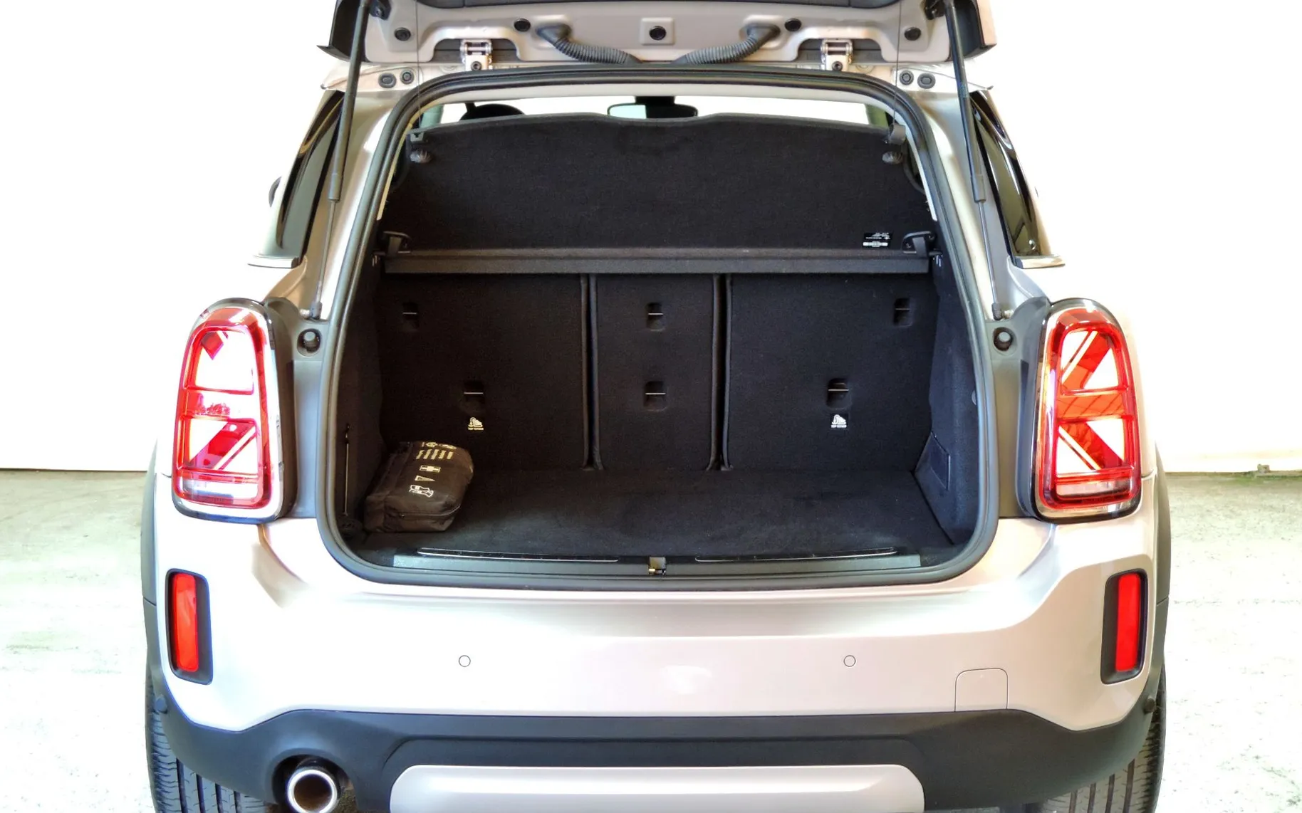 Zunanja slika - MINI Countryman - Cooper 2.0 D 150 Avt. LED-KAMERA-KEYLESS - 21
