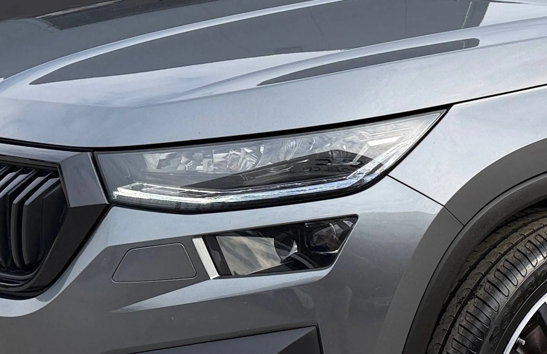 Zunanja slika - Škoda Kodiaq - Sportline 2.0 TDI 110kW DSG-Panorama-Matrix-Usnje - 6