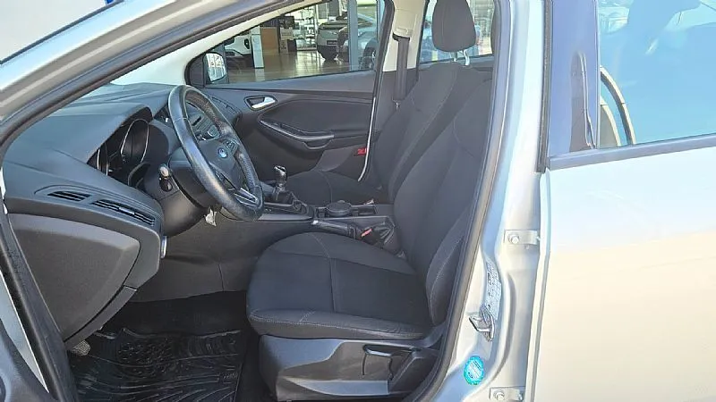 Zunanja slika - Ford Focus - 1.0 EcoBoost Trend - 4