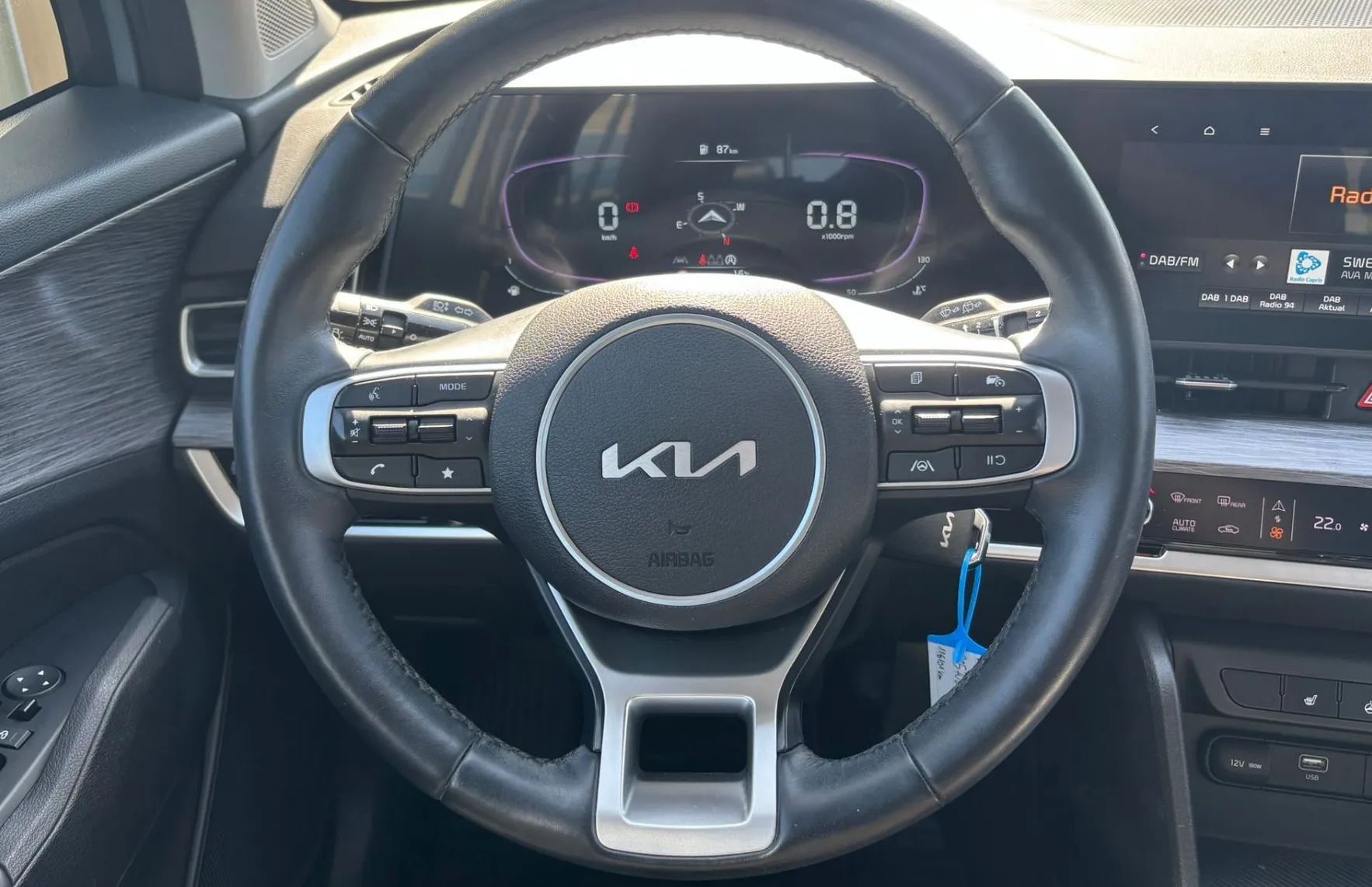 Zunanja slika - KIA Sportage - 1.6 T-GDI LX Fresh SLO-1.LAST.-TEMPOMAT-KAMERA - 10